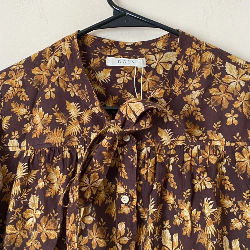 Doen Norma fern grove floral tie neck blouse
